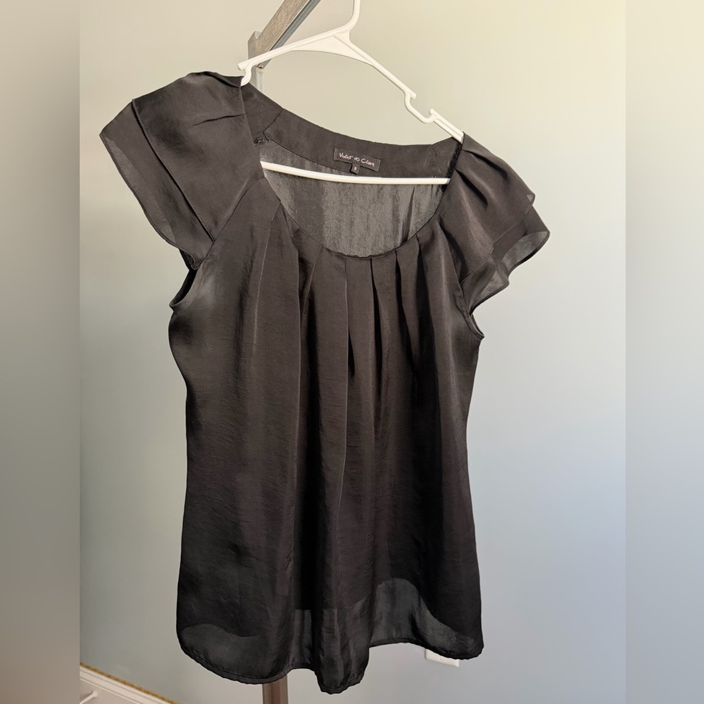 Violet & Claire Black Blouse